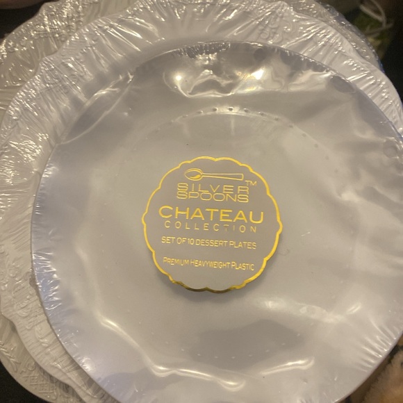 New in original packaging Meri Meri and more party plates - Picture 6 of 7